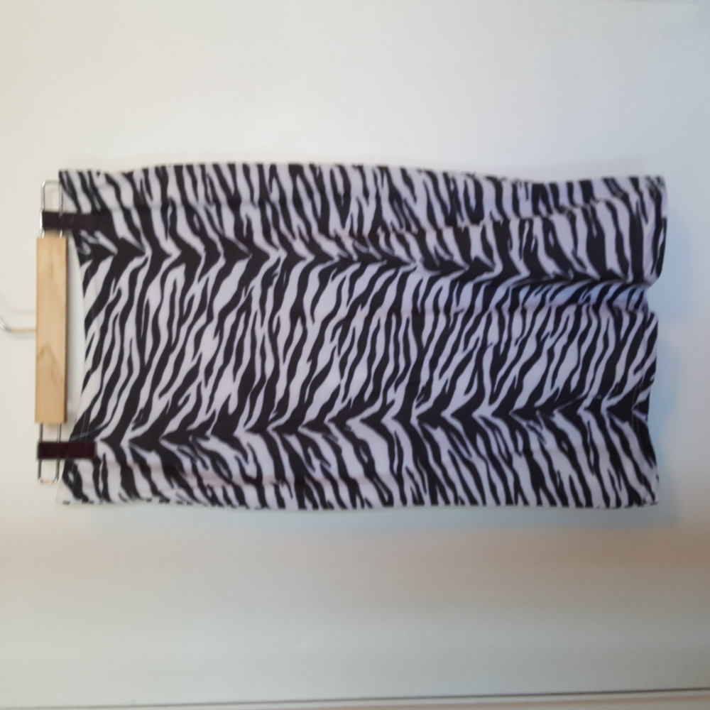 Animal print made in Australia medium lined attractive skirt.